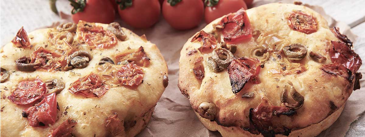 Focaccia de mozzarella con tomate por Mario Sandoval