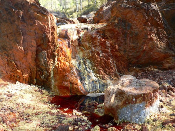 Nacimiento del Río Tinto, Peña de Hierro, Nerva