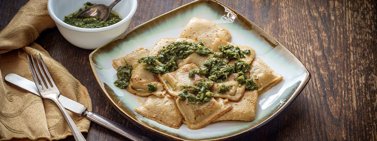 raviolis al pesto con queso