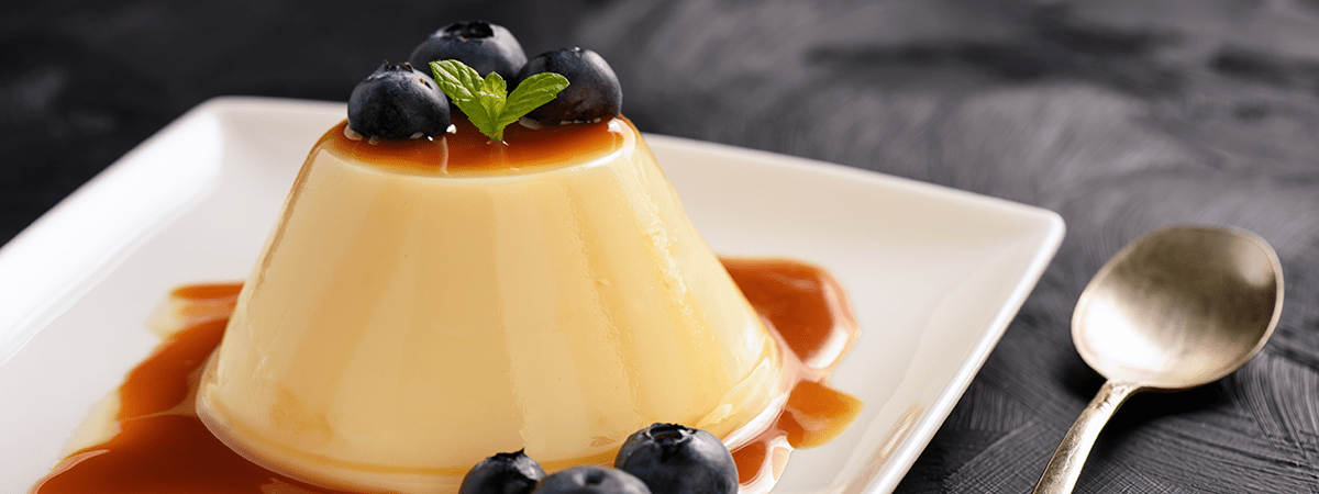 Flan de piña y queso