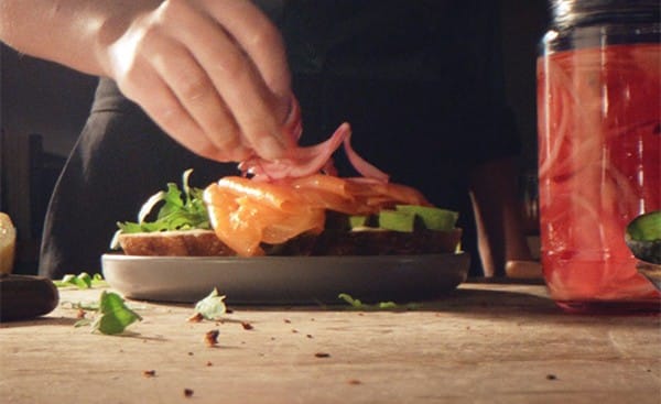 salmon-sandwich