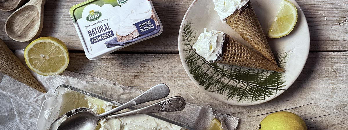 Helado de tarta de limón