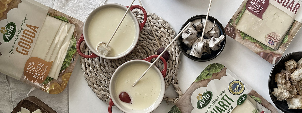 Fondue de queso ARLA Havarti, Gouda y Cheddar.