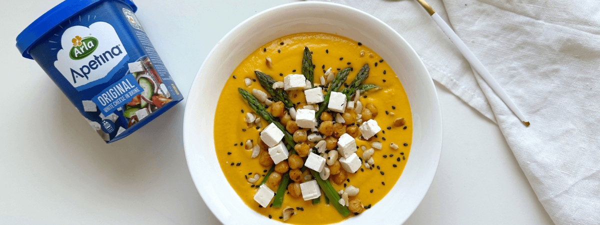 Crema de garbanzos y zanahorias con Arla Apetina