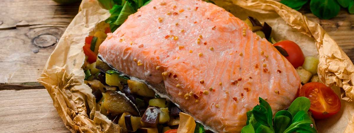 Salmón en papillote al horno